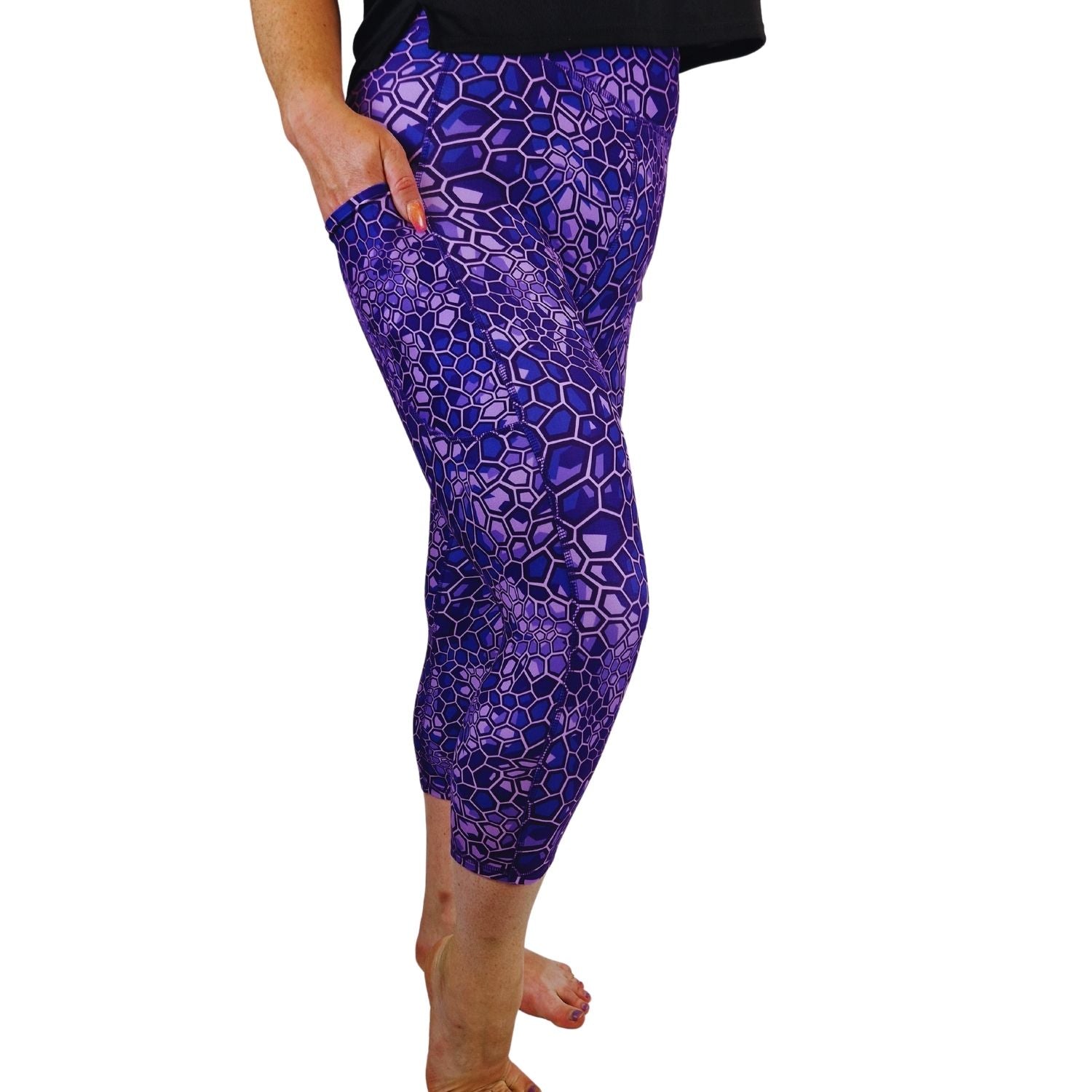 SCULPT Yoga Capri Leggings - Purple Croc – Funky Fit Clothing