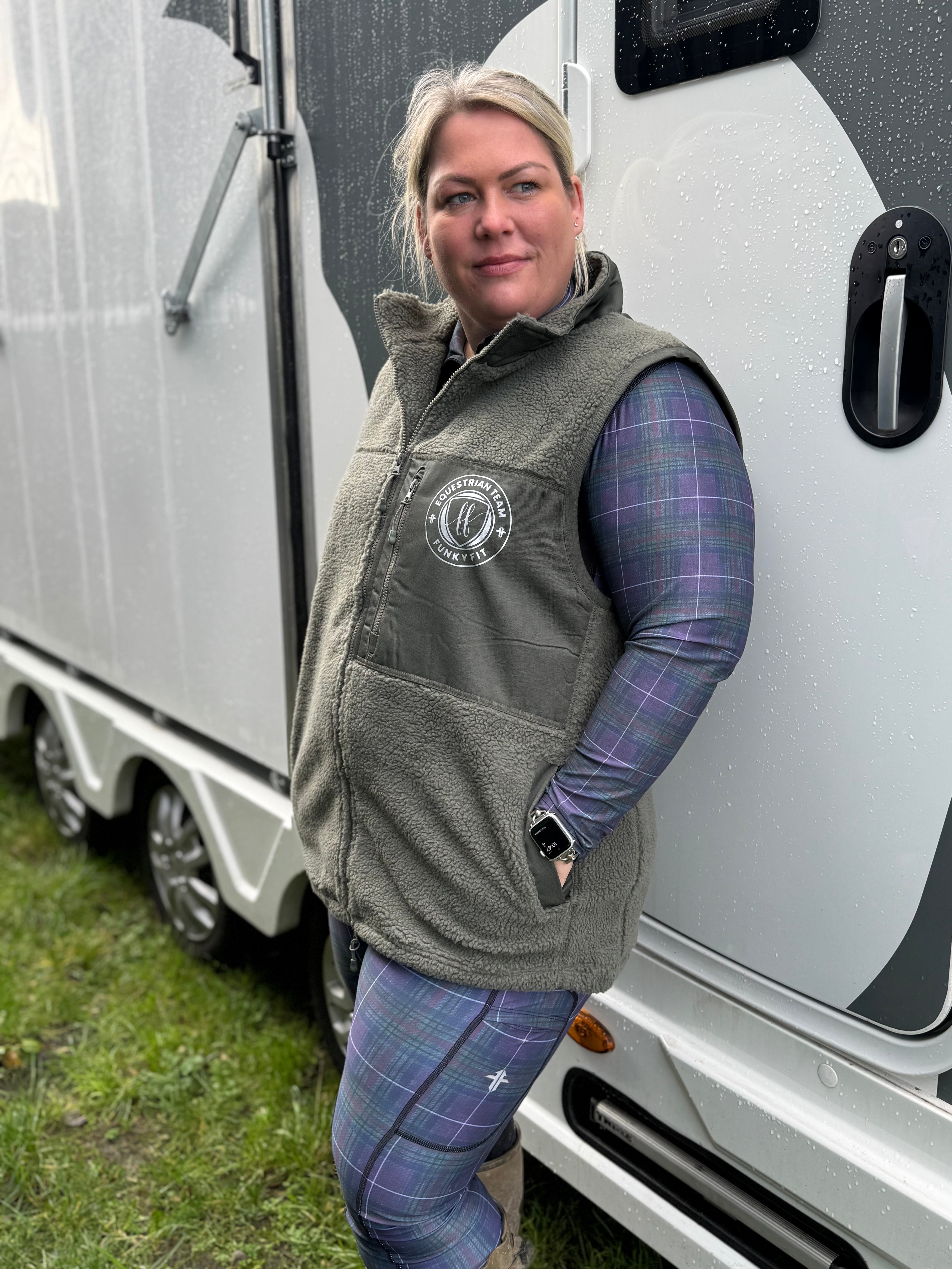 Funky Fit Equestrian Heritage Fleece Gilet - Dark Olive