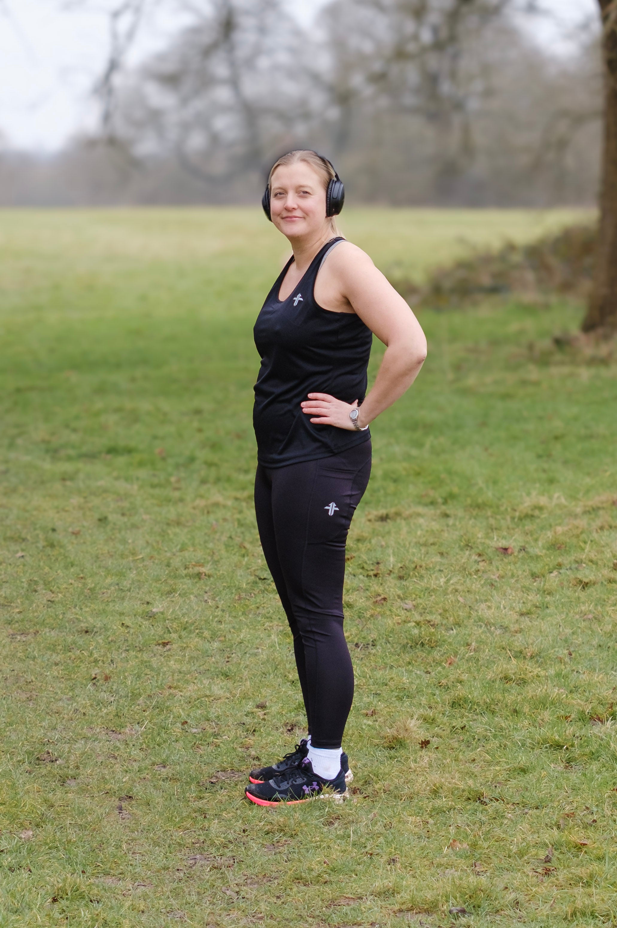 Funky Fit Black Knot Vest