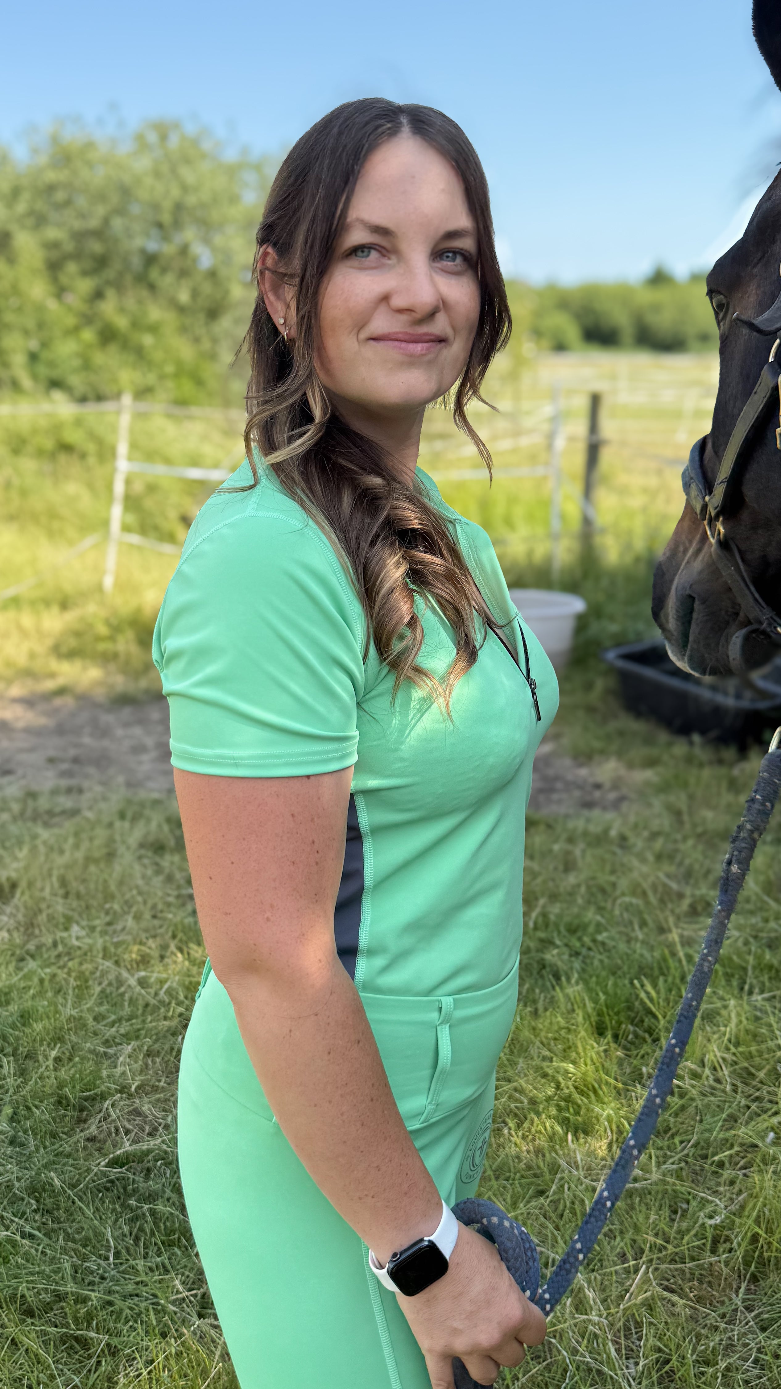 Team Performance Pull On Breech - Melon Sorbet & Grey