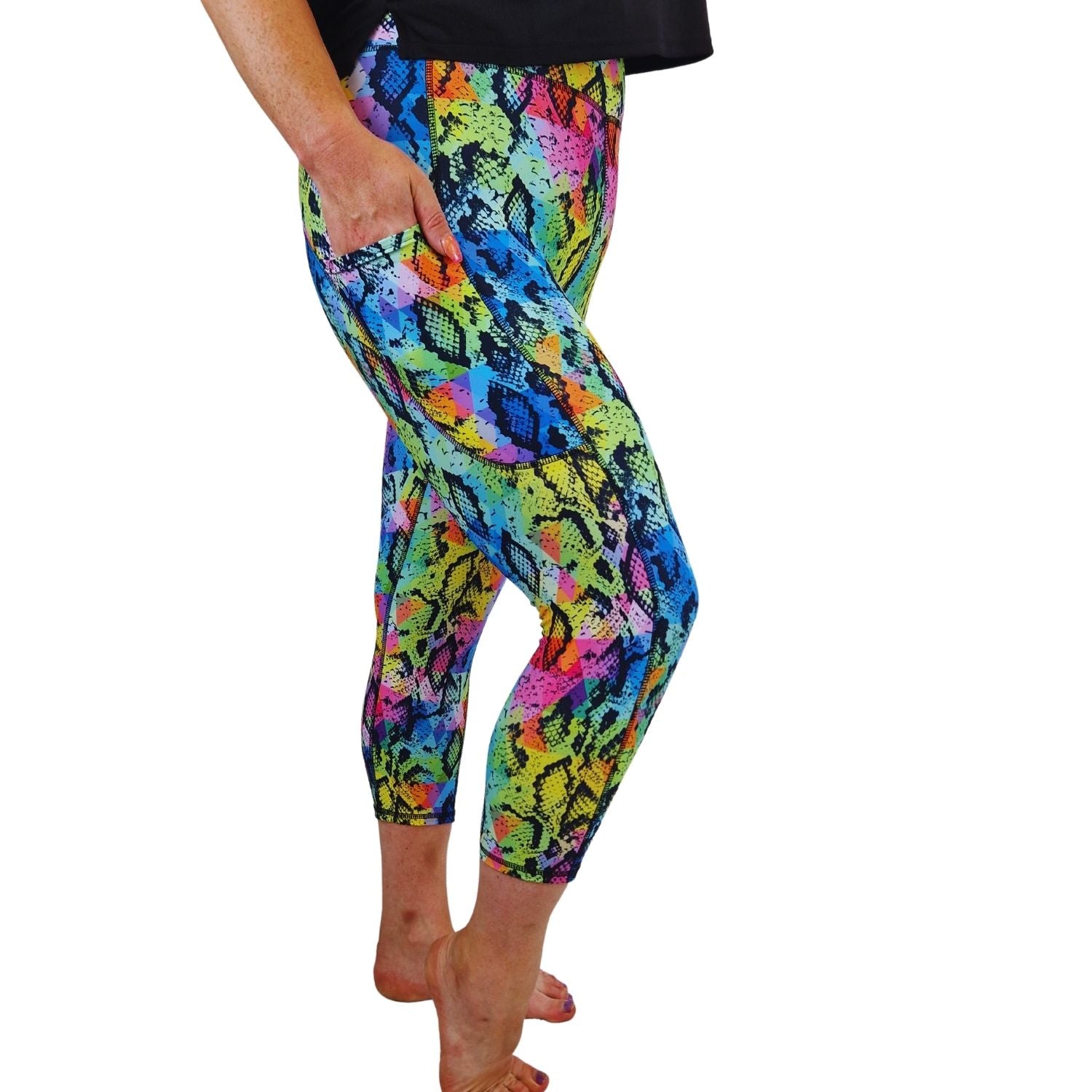 Funky Fit SCULPT Yoga Capri Leggings - Rainbow Snake