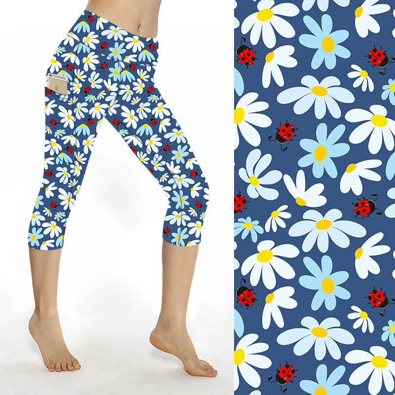 Funky Fit SCULPT Yoga Capri Leggings - Daisy Bugs