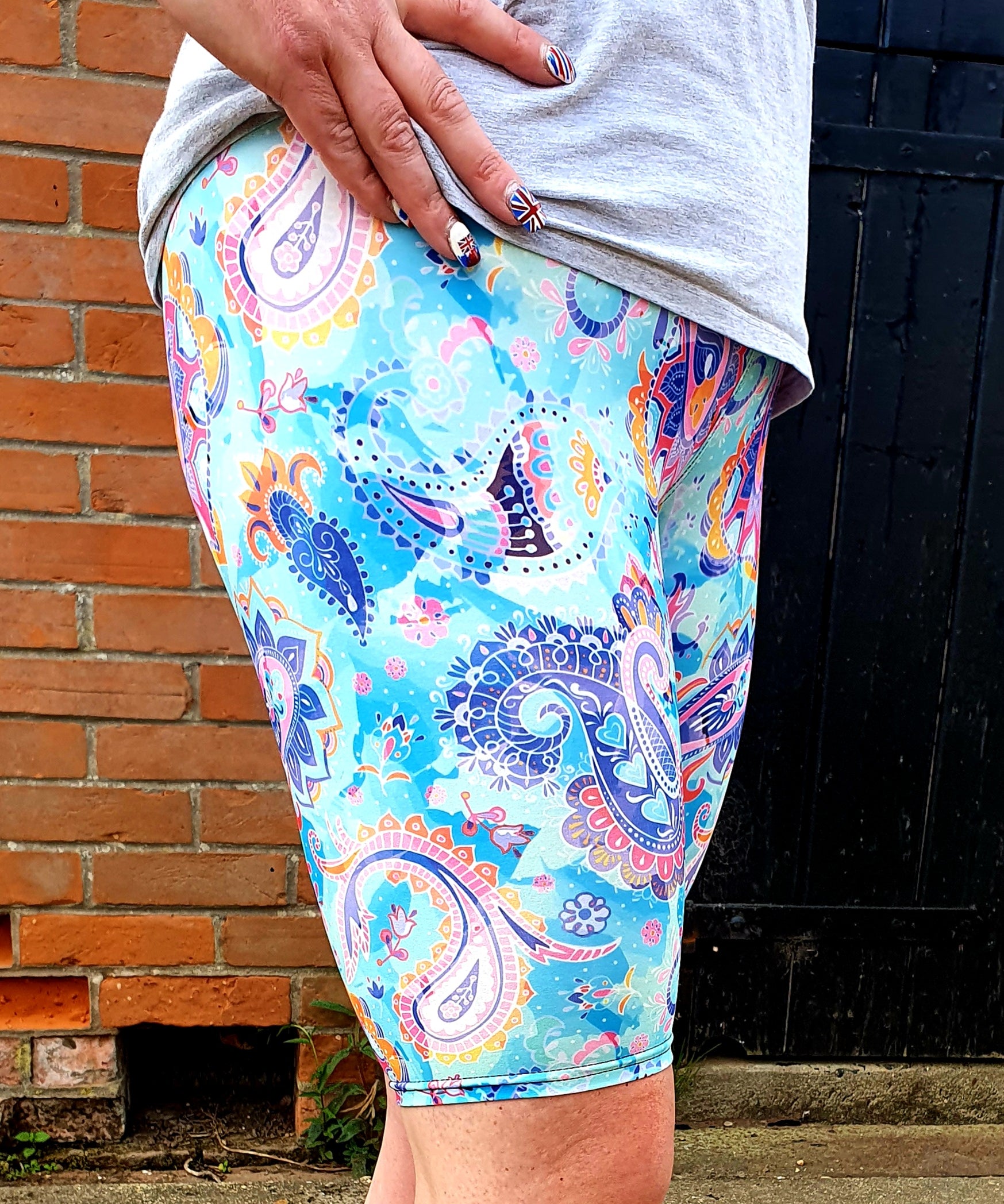 Funky Fit 24/7 Biker Shorts - Paisdalas